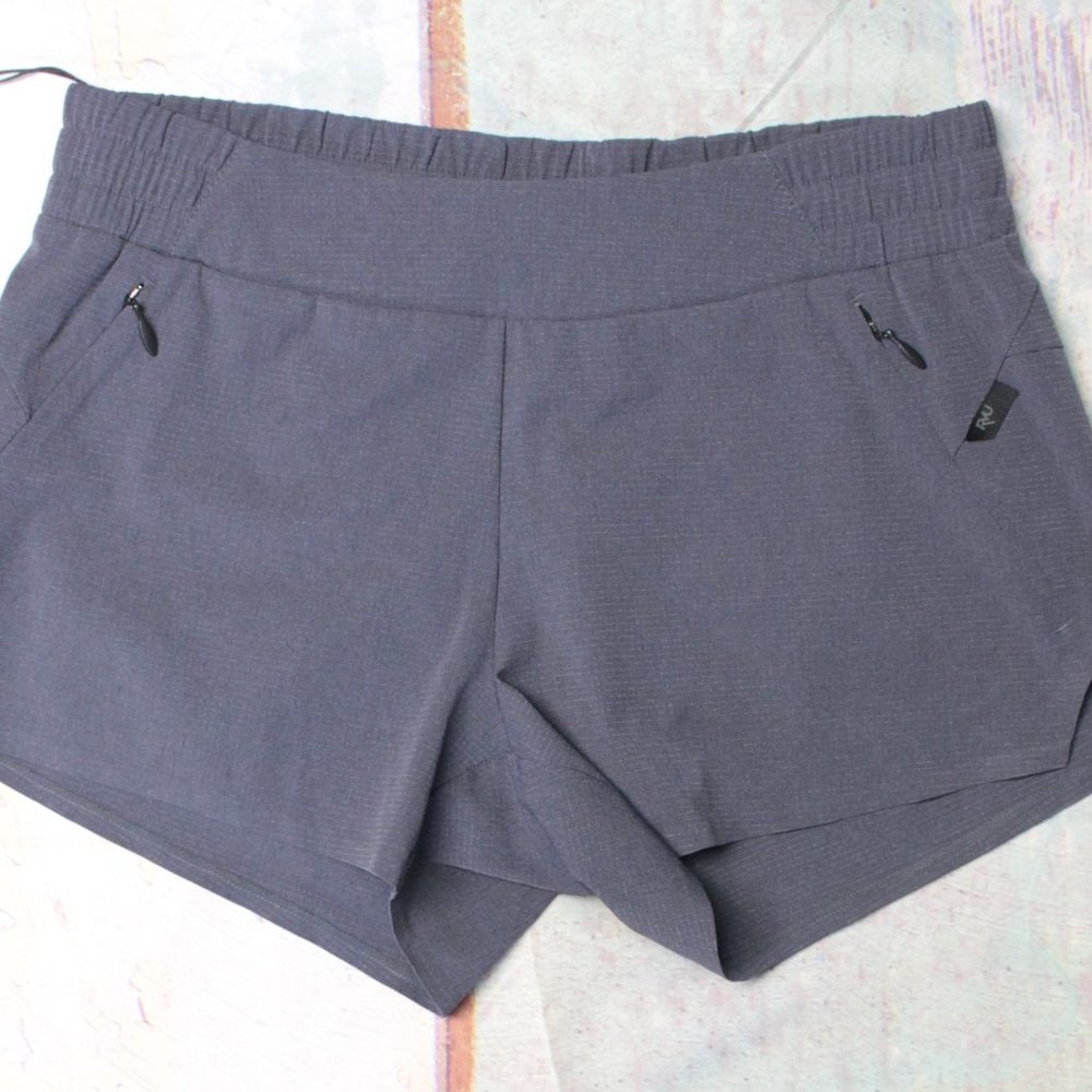 RYU Respect Your Universe Women's Aero Short in Asphalt MRSP $65